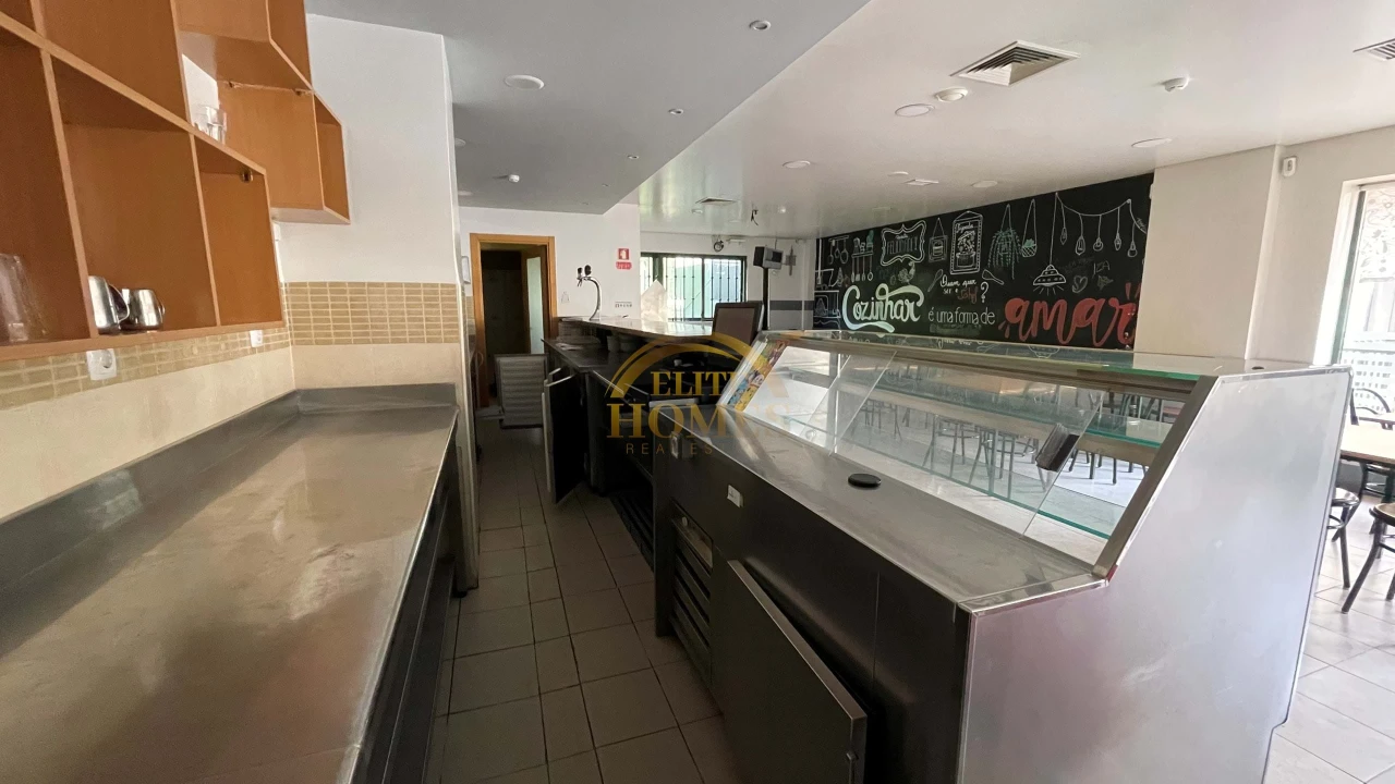 Negócio para Venda em Algés, Linda-A-Velha e Cruz Quebrada-Dafundo Foto 8