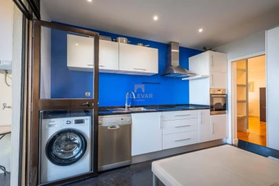 Apartamento T3 para Venda em São Martinho