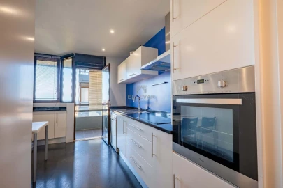 Apartamento T3 para Venda em São Martinho
