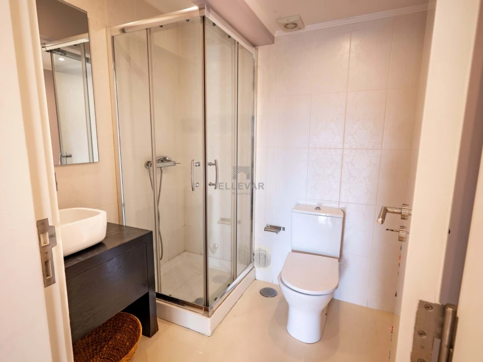 Apartamento T3 para Venda em São Martinho Foto 18