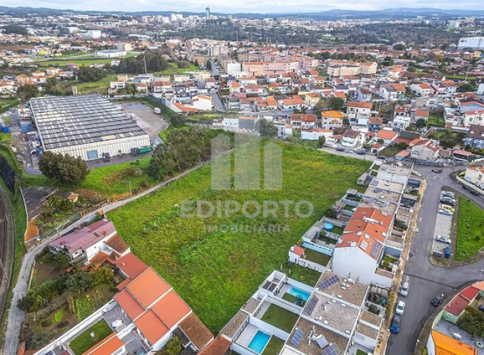 Terreno para Venda em Matosinhos e Leça da Palmeira