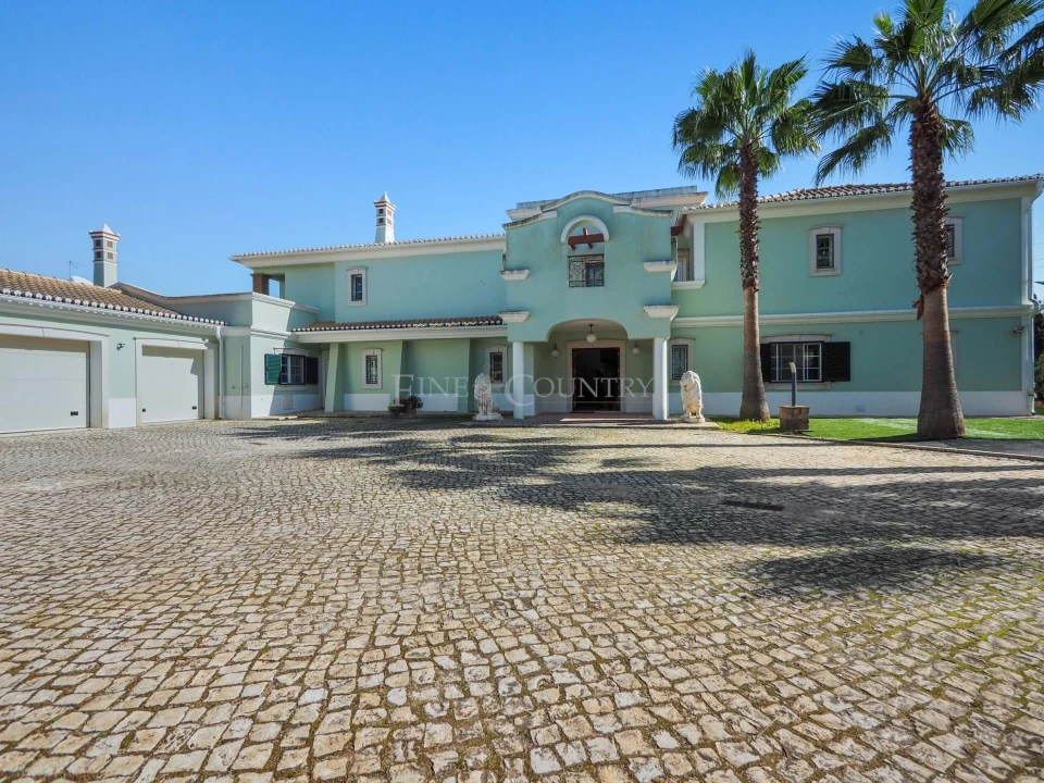 Moradia T5 para Venda em Lagoa e Carvoeiro Foto 3