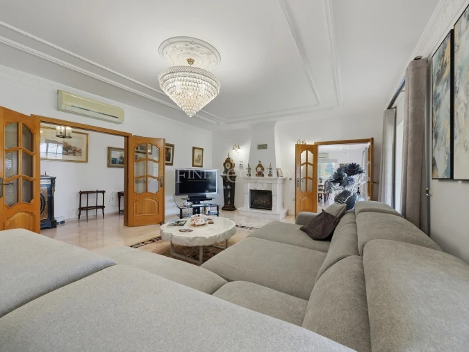 Moradia T5 para Venda em Lagoa e Carvoeiro Foto 8