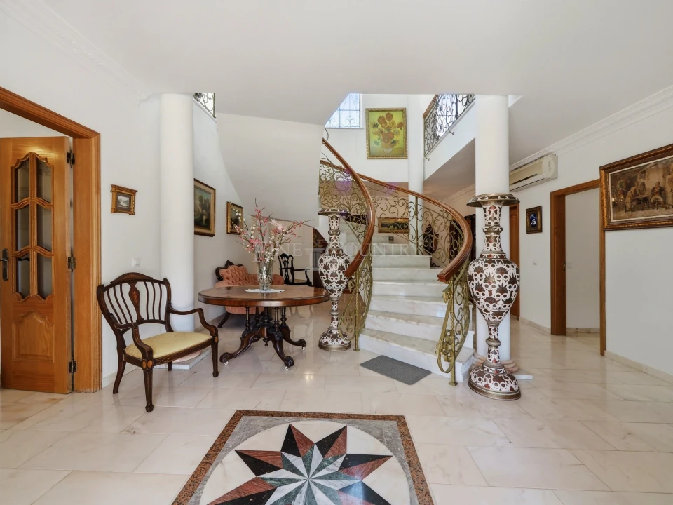 Moradia T5 para Venda em Lagoa e Carvoeiro Foto 5