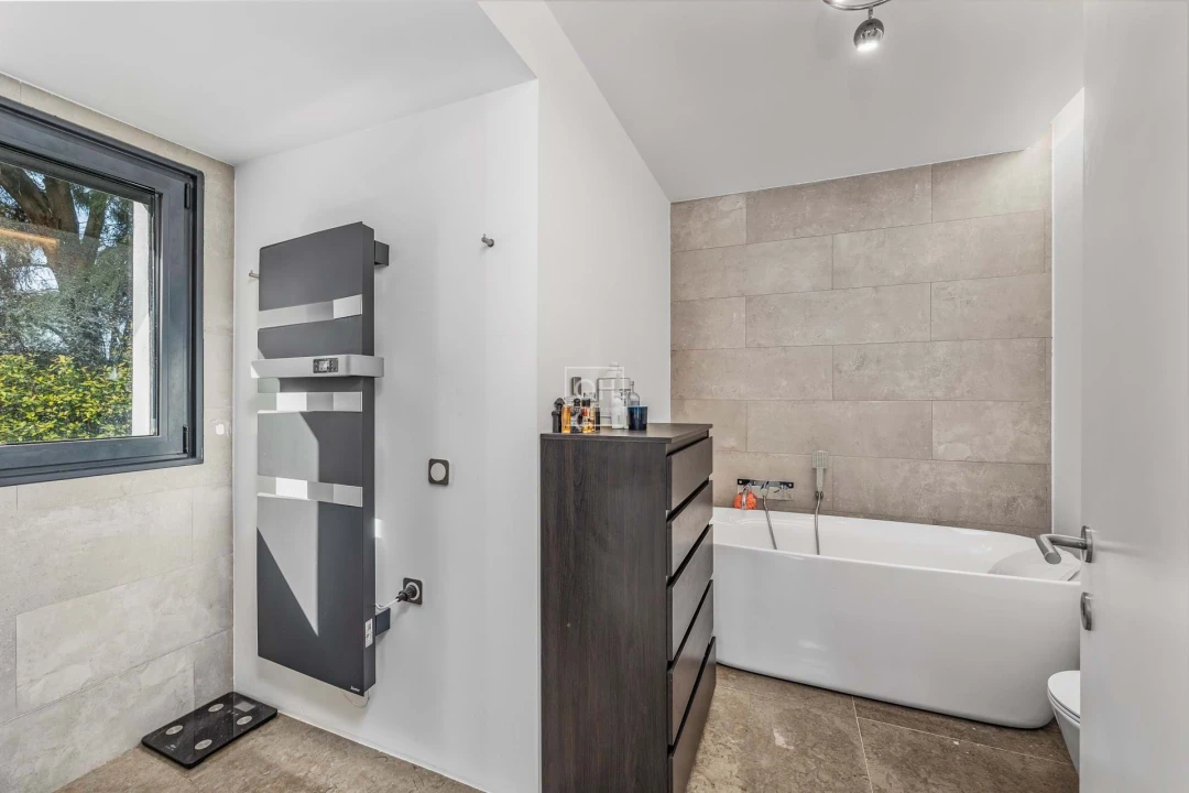 Moradia T4 para Venda em Almancil Foto 13