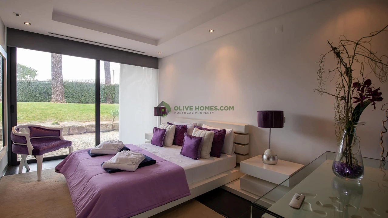 Moradia T5 para Venda em Quarteira Foto 24