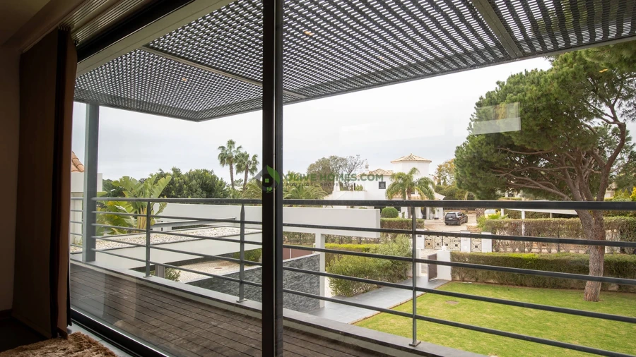 Moradia T5 para Venda em Quarteira Foto 47