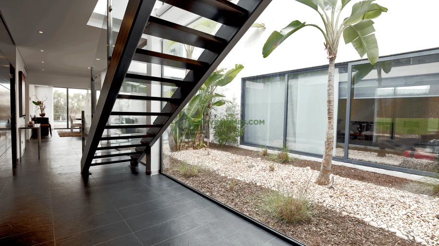 Moradia T5 para Venda em Quarteira Foto 68