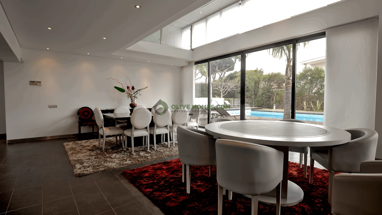 Moradia T5 para Venda em Quarteira Foto 65