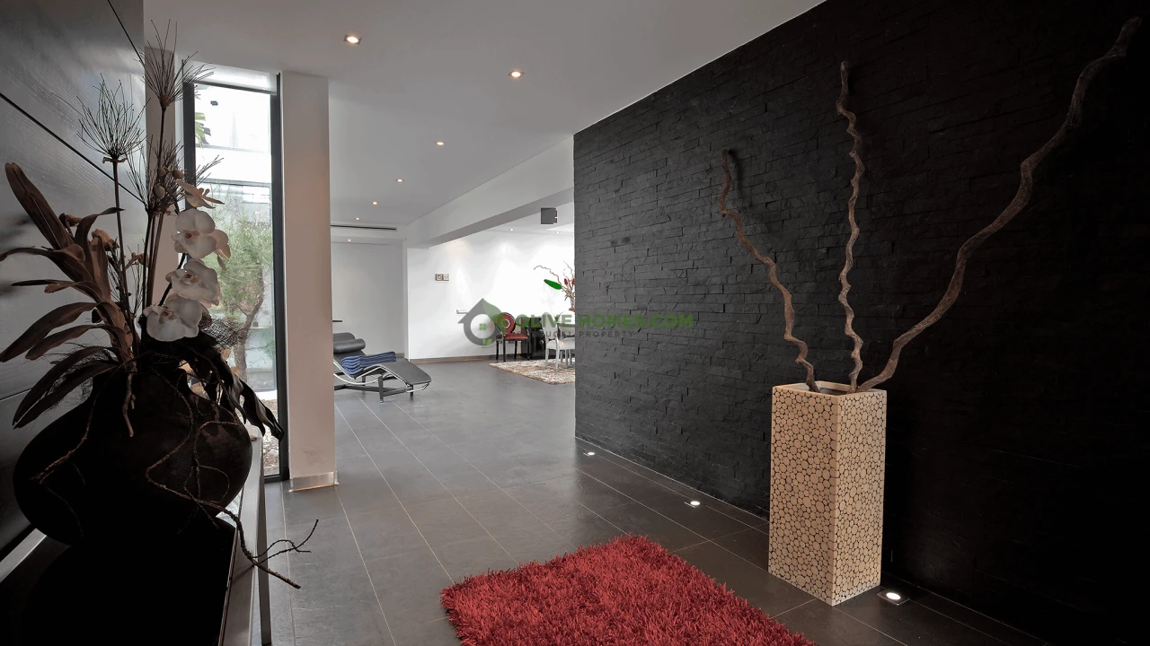 Moradia T5 para Venda em Quarteira Foto 56