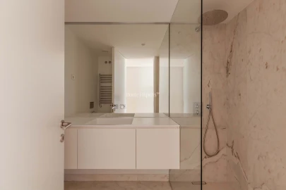 Apartamento T3 para Venda em Misericórdia
