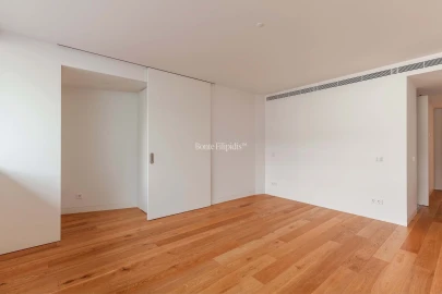 Apartamento T3 para Venda em Misericórdia