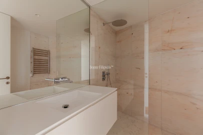 Apartamento T3 para Venda em Misericórdia