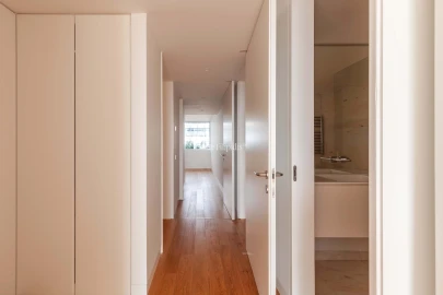 Apartamento T3 para Venda em Misericórdia