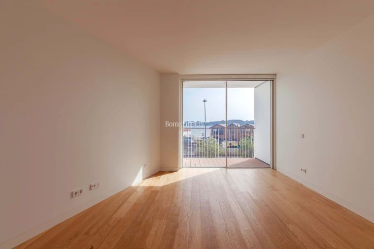 Apartamento T3 para Venda em Misericórdia Foto 12