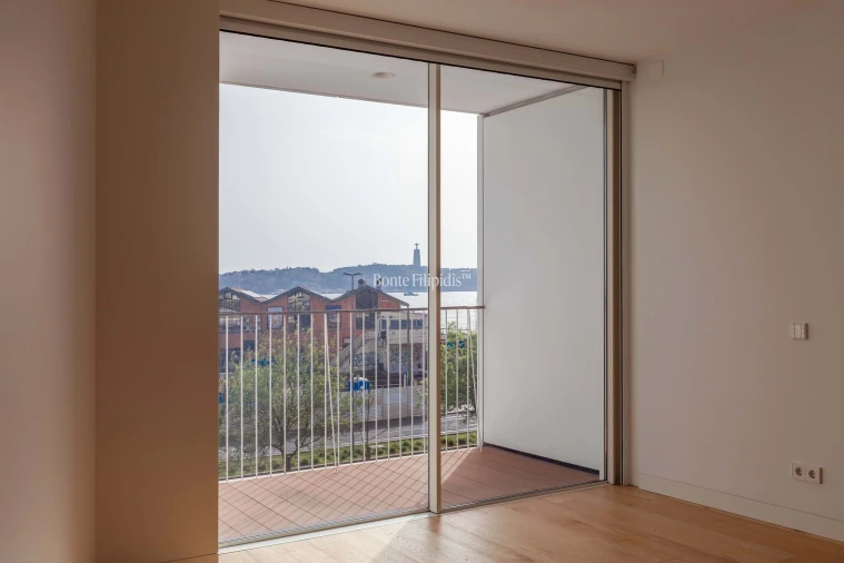 Apartamento T3 para Venda em Misericórdia Foto 13