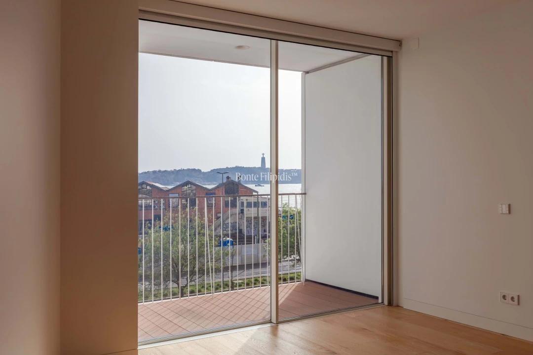 Apartamento T3 para Venda em Misericórdia Foto 13