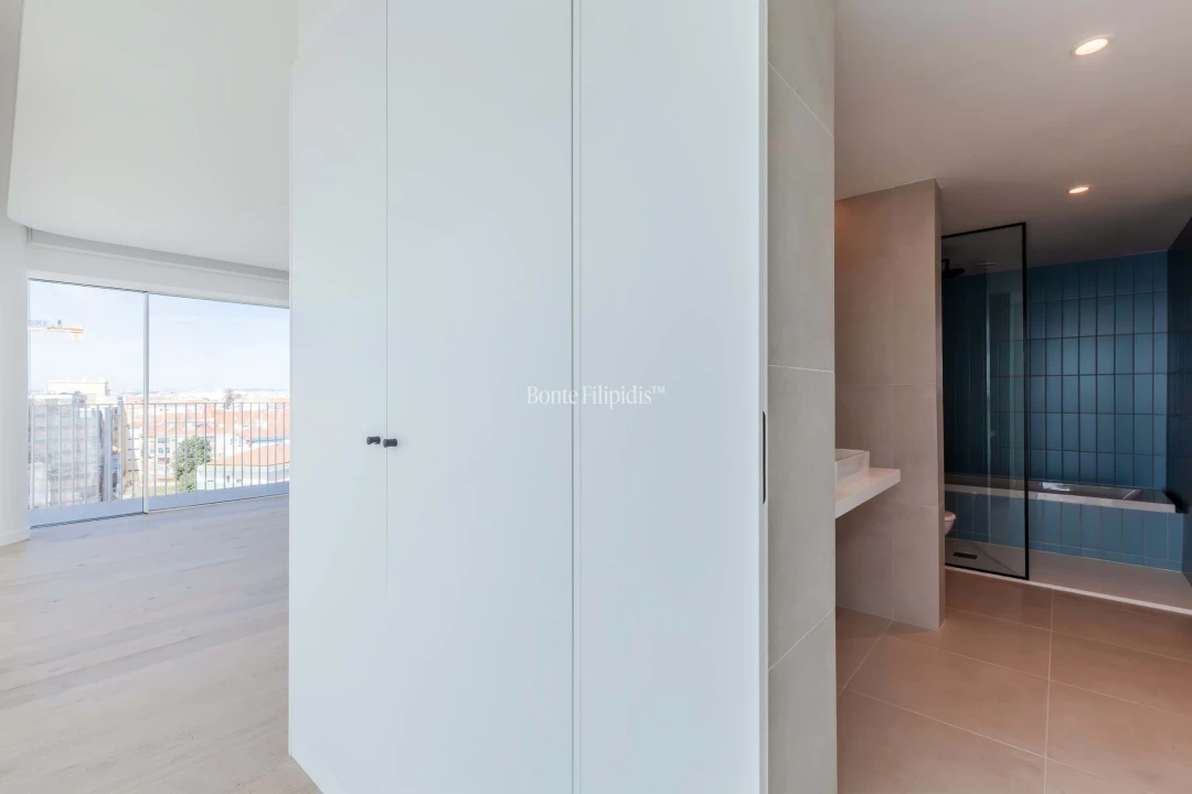 Apartamento T4 para Venda em Barreiro e Lavradio Foto 22