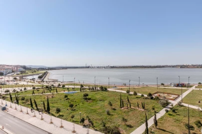 Apartamento T4 para Venda em Barreiro e Lavradio