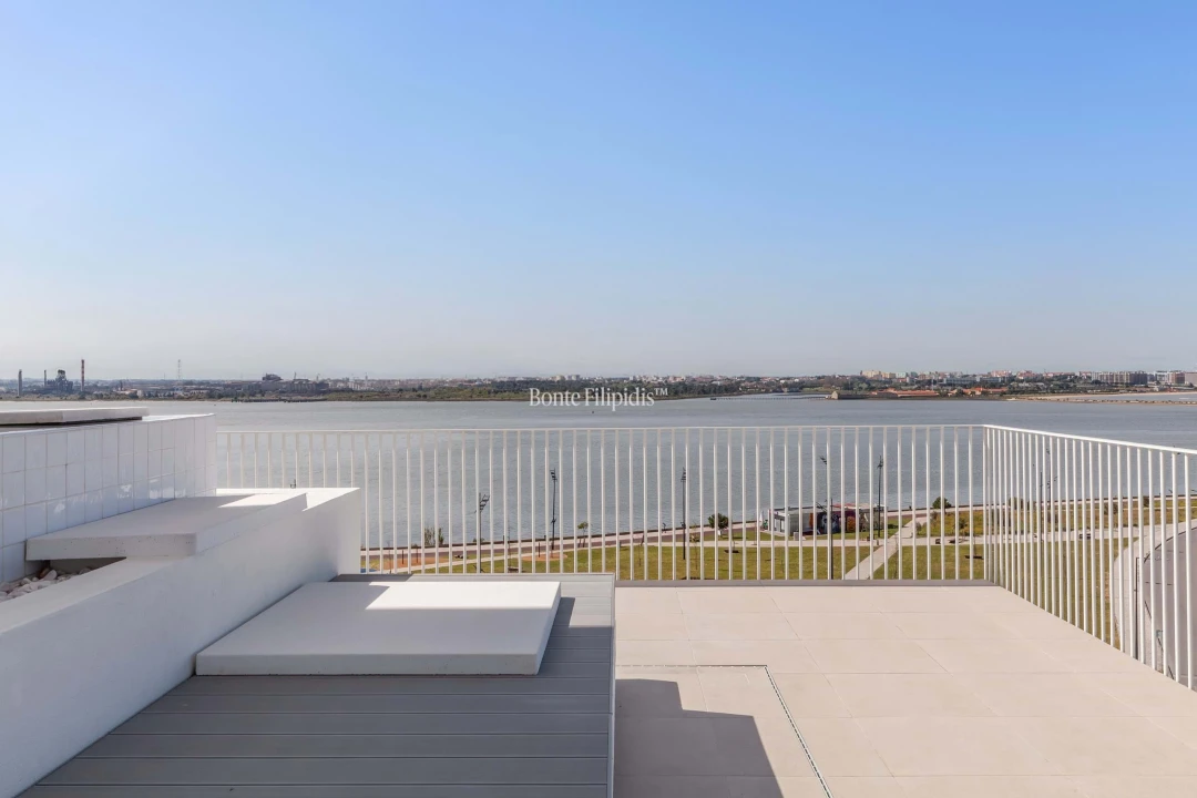 Apartamento T4 para Venda em Barreiro e Lavradio Foto 7
