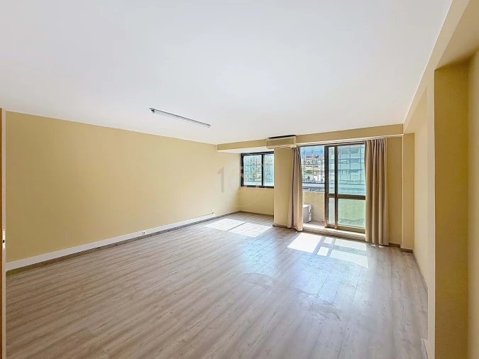 Escritório para Arrendamento em Cedofeita, Santo Ildefonso, Sé, Miragaia, São Nicolau e Vitória Foto 2