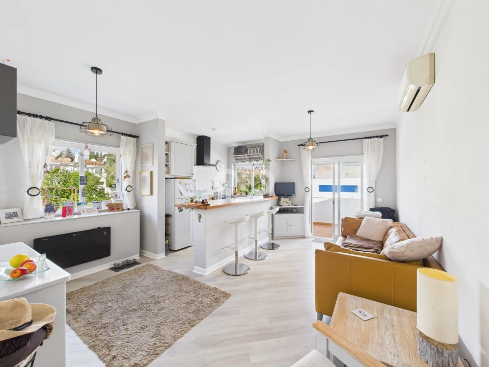 Apartamento T1 para Venda em Luz Foto 2