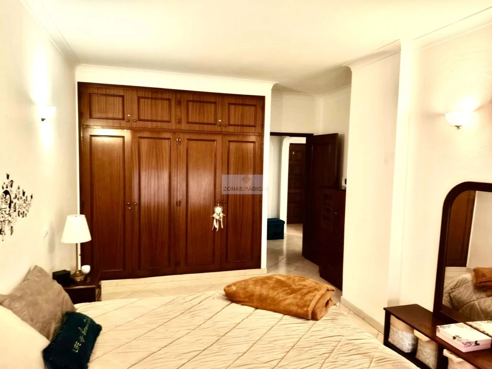 Apartamento T1 para Venda em Lagos (São Sebastião e Santa Maria) Foto 8