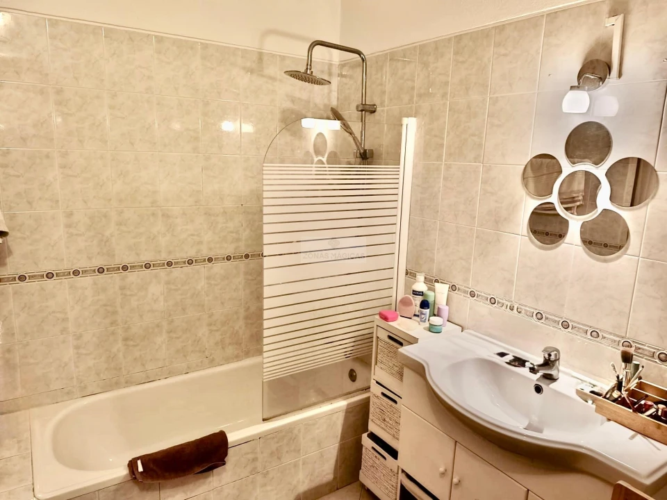 Apartamento T1 para Venda em Lagos (São Sebastião e Santa Maria) Foto 5