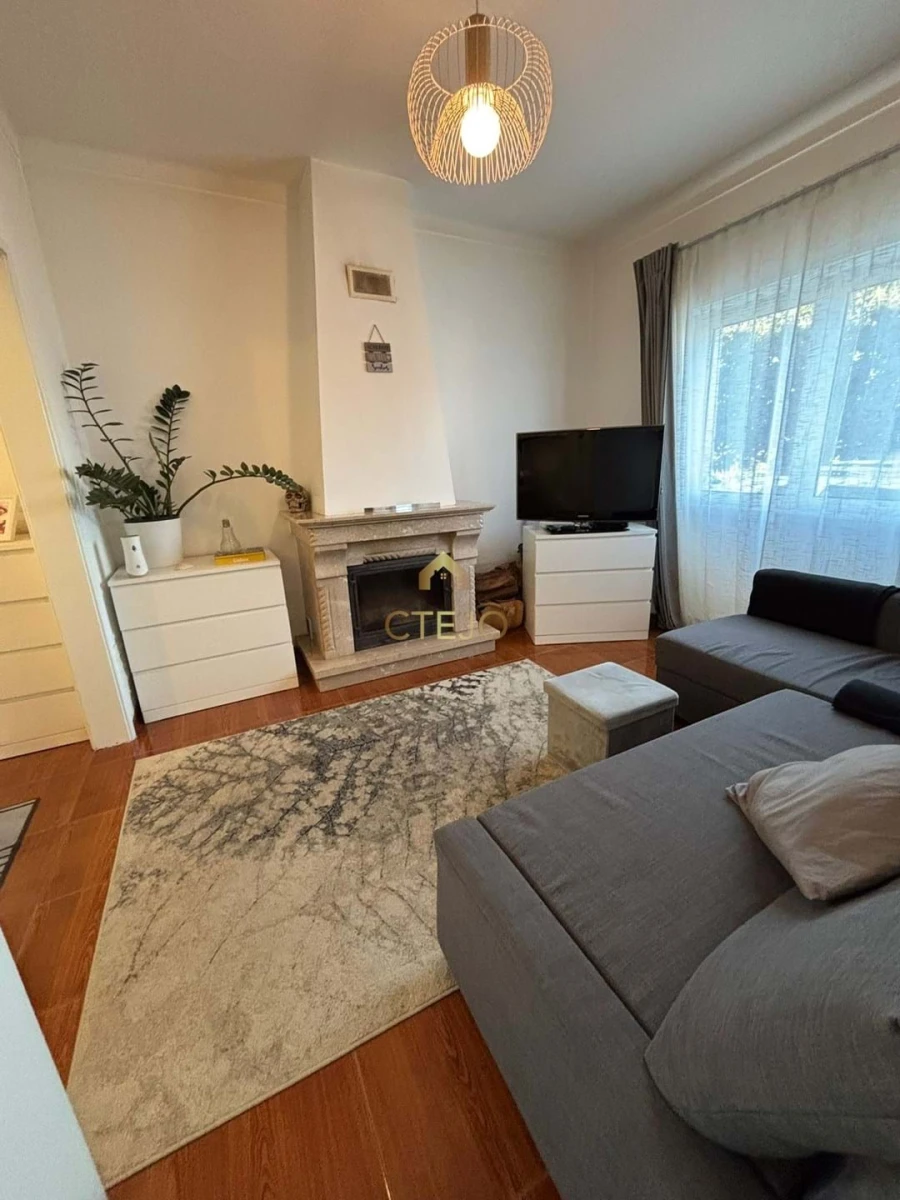 Moradia T2 para Venda em Alenquer (Santo Estêvão e Triana)