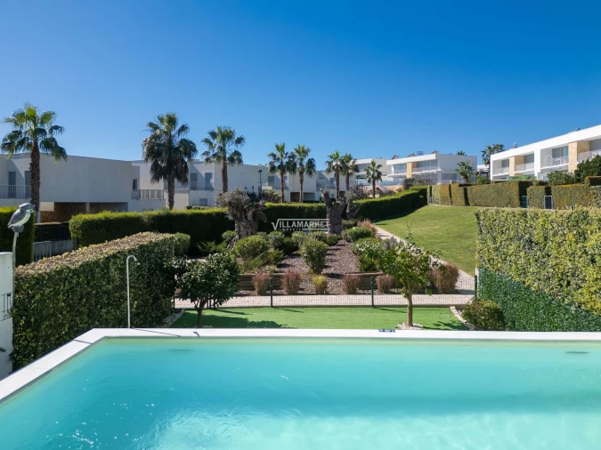 Moradia T3 para Venda em Albufeira e Olhos de Água Foto 11