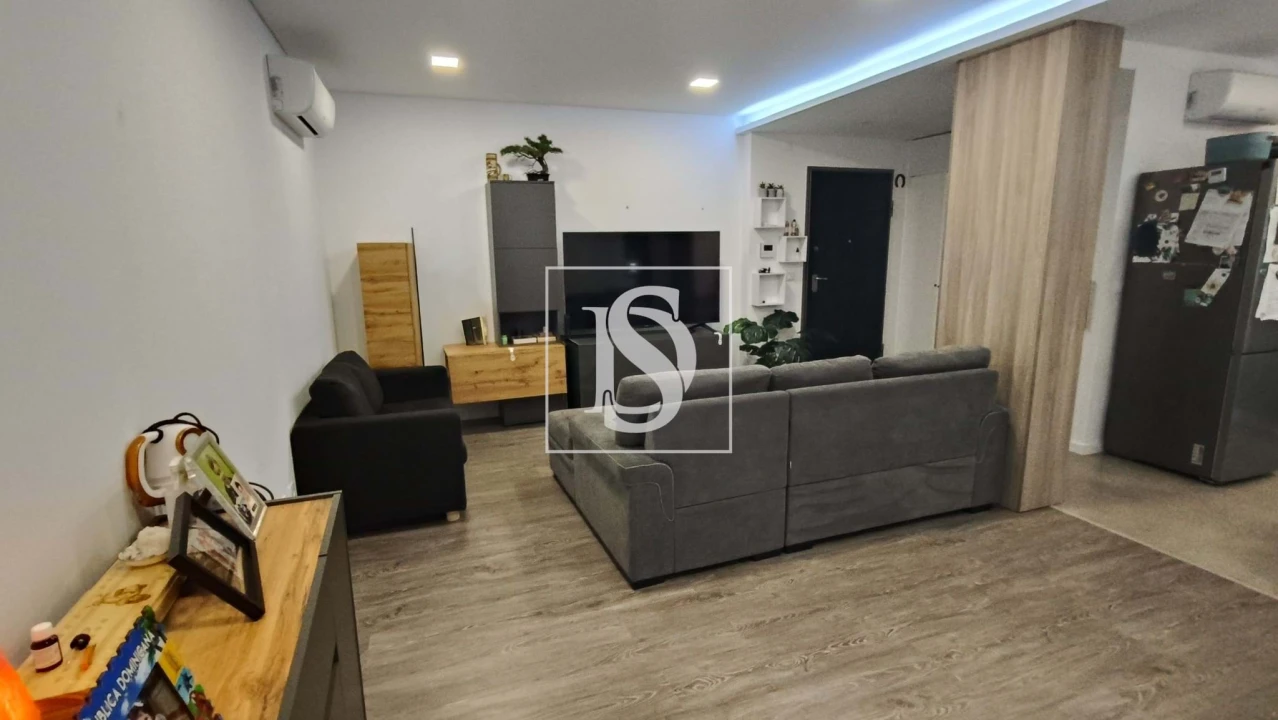 Apartamento T2 para Venda em Nossa Sra de Fatima Foto 2