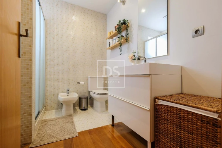 Moradia T4 para Venda em Fânzeres e São Pedro da Cova Foto 7