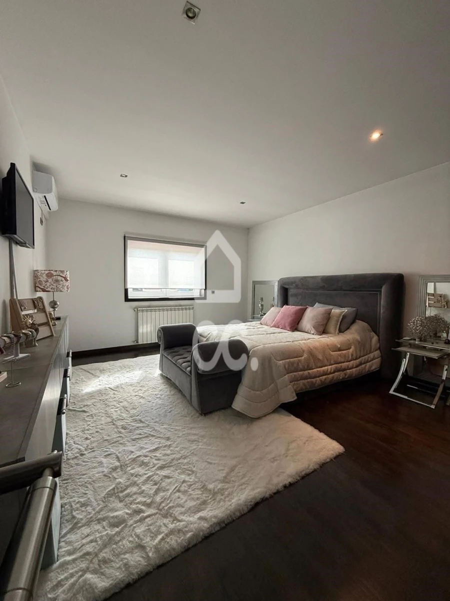 Moradia T4 para Venda em Vale de Anta Foto 16