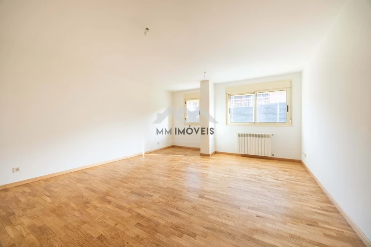 Apartamento T2 para Arrendamento em Ermesinde Foto 9