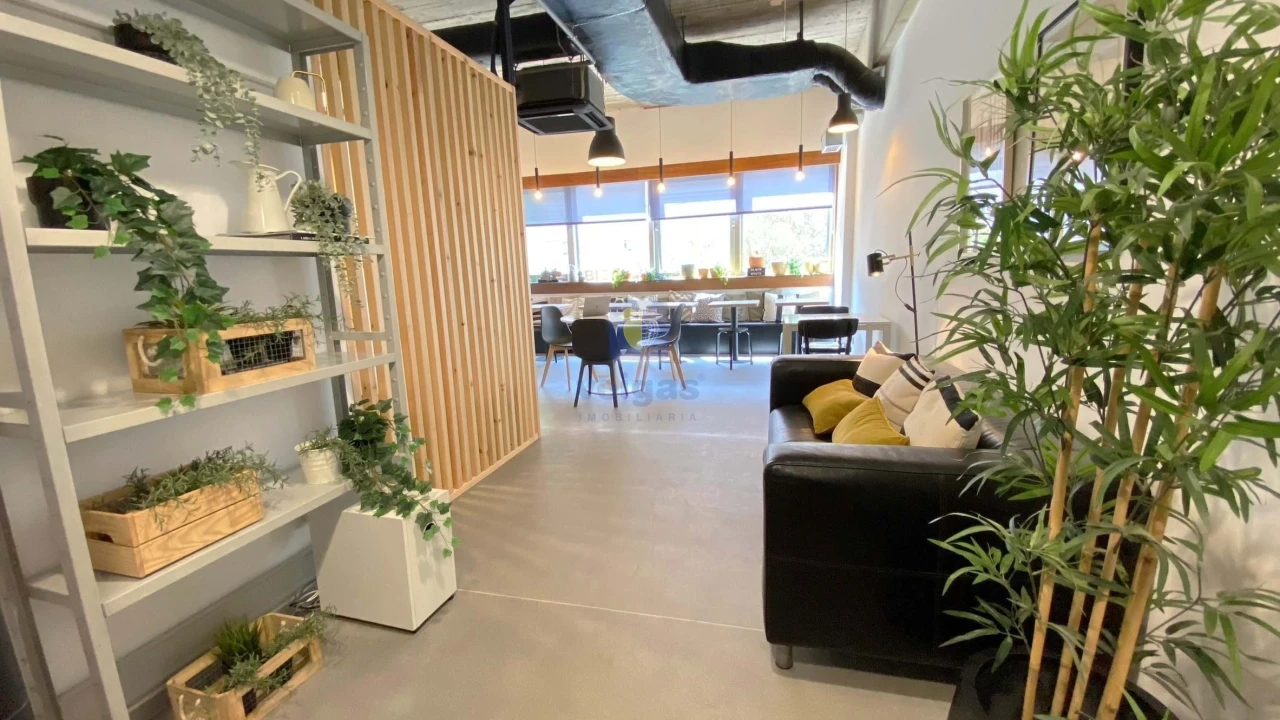 Escritório para Arrendamento em Areeiro Foto 11