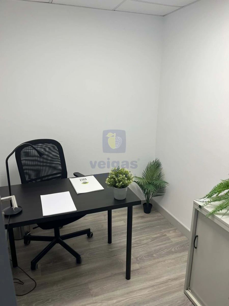 Escritório para Arrendamento em Areeiro Foto 9