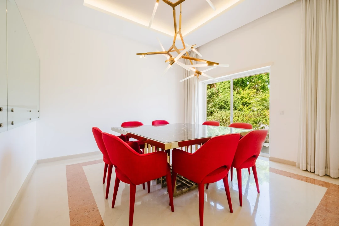 Moradia T5 para Arrendamento em Alcabideche Foto 9