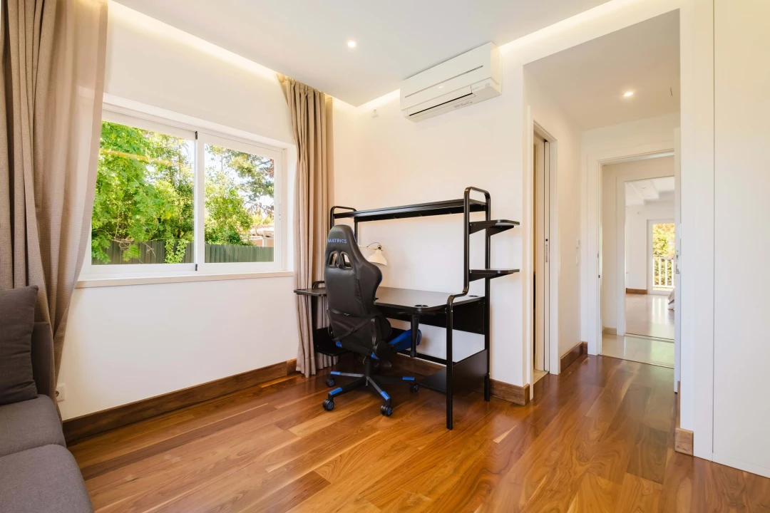 Moradia T5 para Arrendamento em Alcabideche Foto 22