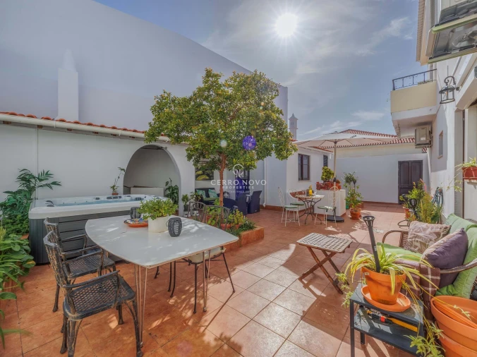 Moradia T3 para Venda em São Silvestre Foto 1