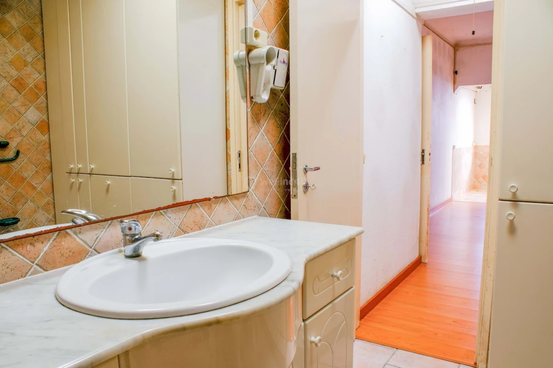 Apartamento T2 para Venda em Pinhal Novo Foto 16