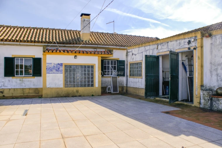 Apartamento T2 para Venda em Pinhal Novo Foto 28