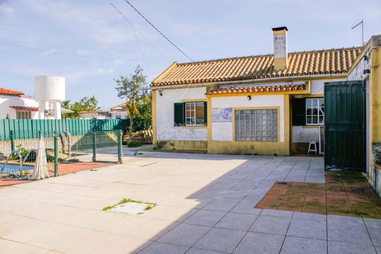 Apartamento T2 para Venda em Pinhal Novo Foto 1