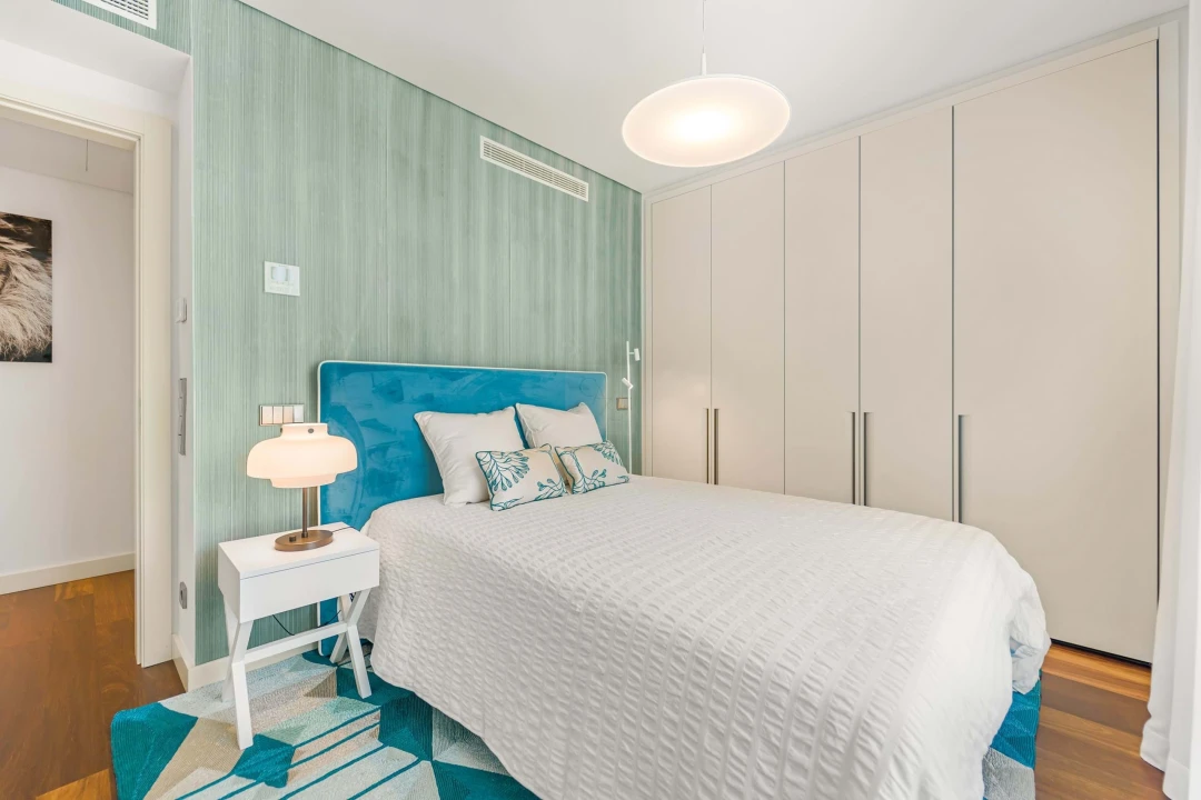 Apartamento T4 para Venda em Santo António Foto 8