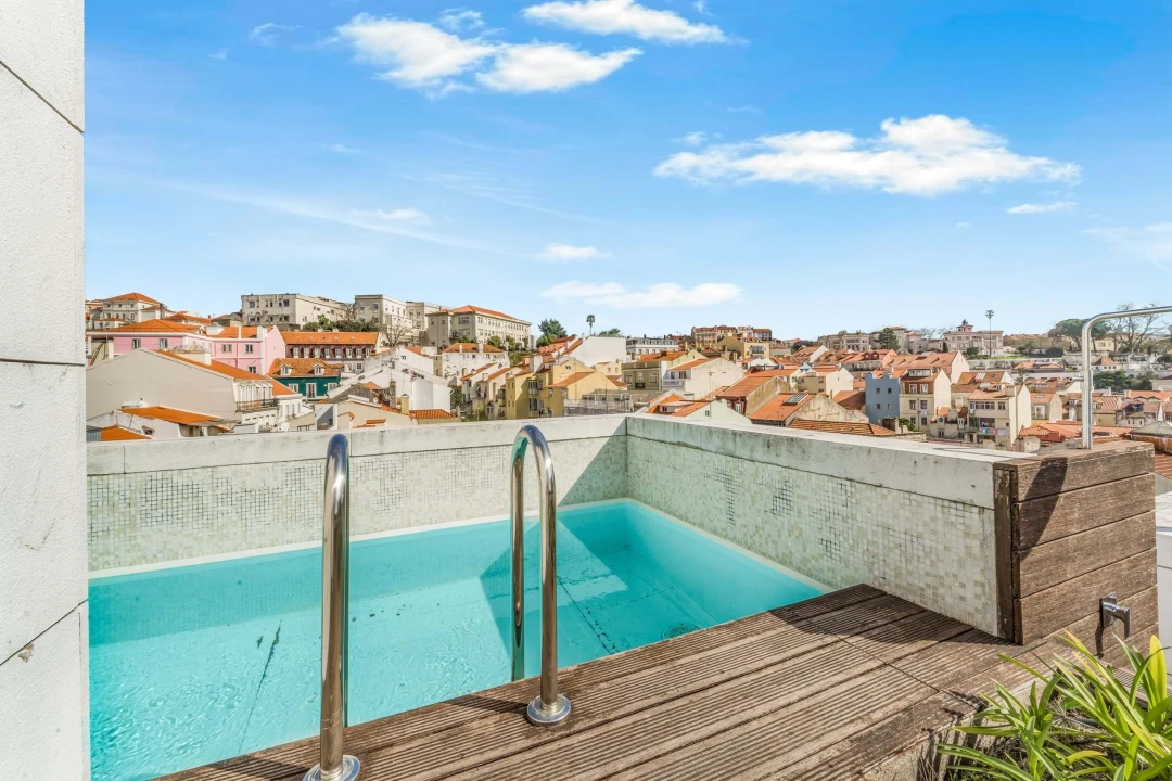 Apartamento T4 para Venda em Santo António Foto 24