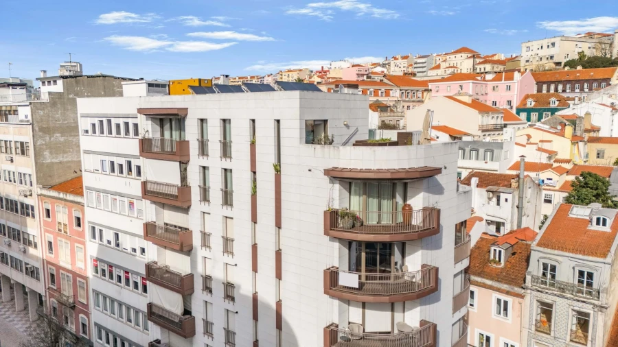 Apartamento T4 para Venda em Santo António Foto 23