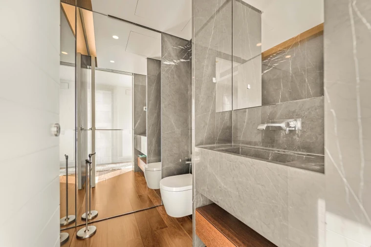 Apartamento T4 para Venda em Santo António Foto 30