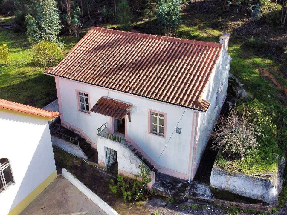 Moradia T4 para Venda em Mação, Penhascoso e Aboboreira Foto 1