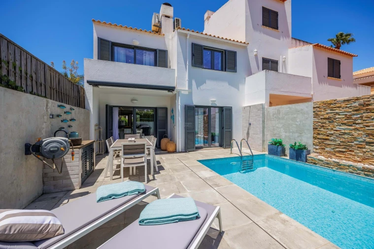 Moradia T2 para Venda em Quarteira Foto 9