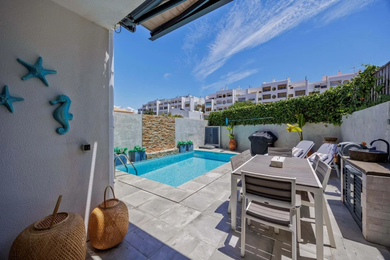 Moradia T2 para Venda em Quarteira Foto 3