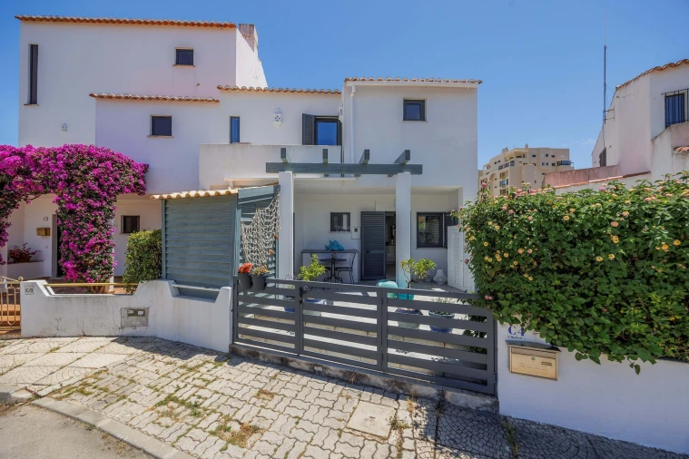 Moradia T2 para Venda em Quarteira Foto 45